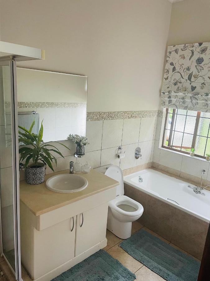 Porterfield Guest House, Champagne Valley المظهر الخارجي الصورة